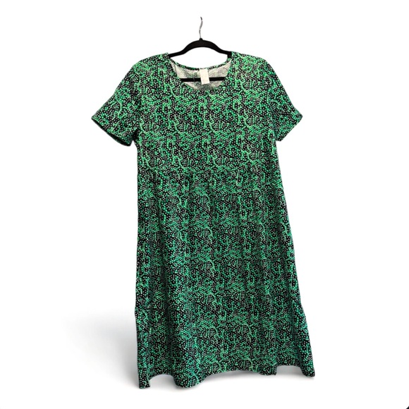 Beautiful Green Dress - large - Picture 1 of 2